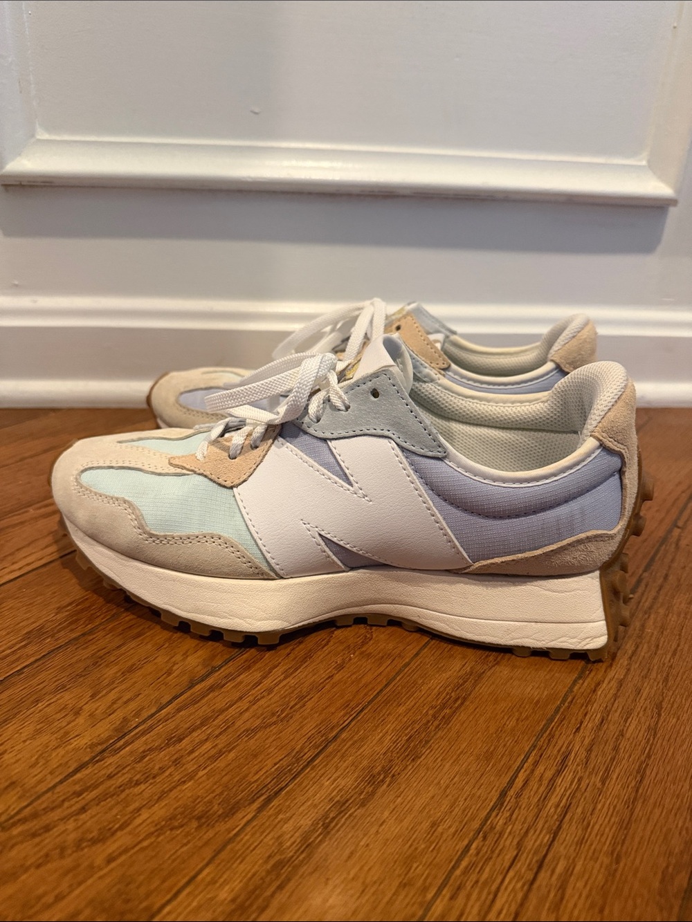 New Balance 327 Light Blue White Tan Sneakers - Picture 3 of 4